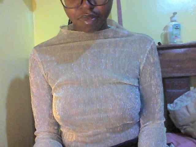TipQueen webcam