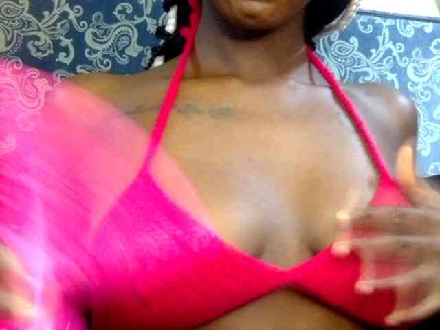 TipQueen webcam
