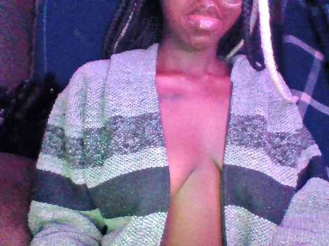 TipQueen webcam