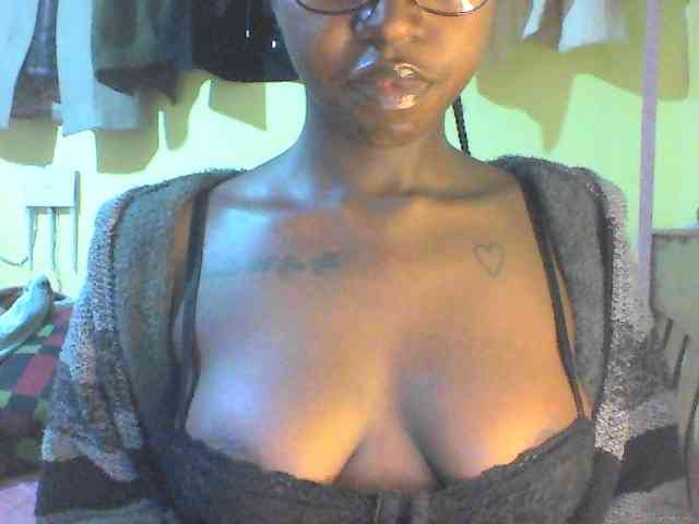 TipQueen webcam