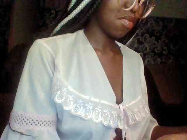 TipQueen webcam