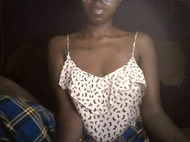 Ebonymuse webcam