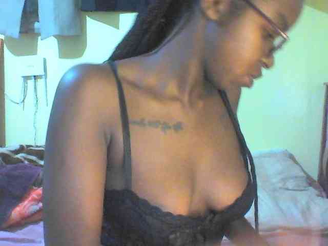 TipQueen webcam