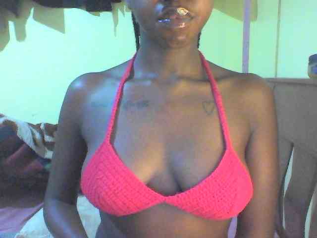 TipQueen webcam