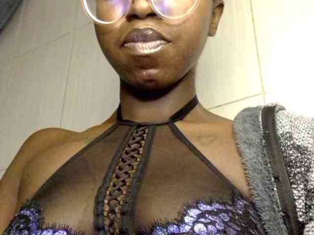 Ebonymuse webcam