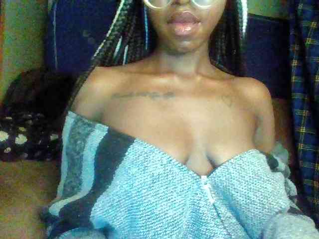 TipQueen webcam