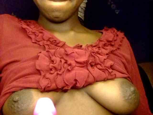 TipQueen webcam