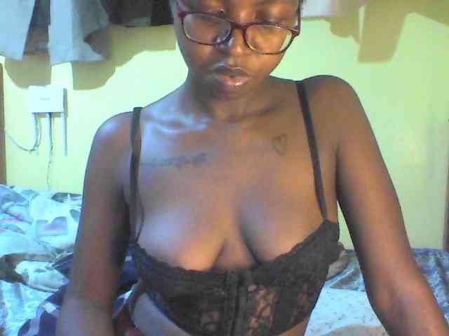 TipQueen webcam