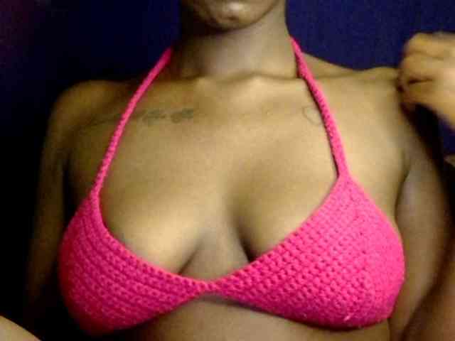 Ebonymuse webcam