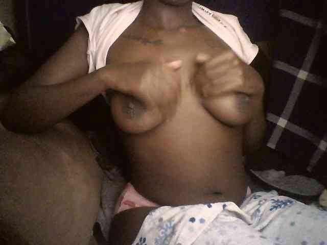 TipQueen webcam
