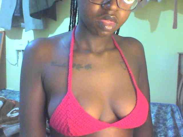 TipQueen webcam