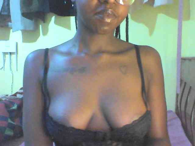 TipQueen webcam