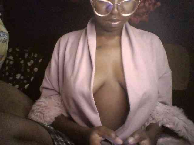 Ebonymuse webcam