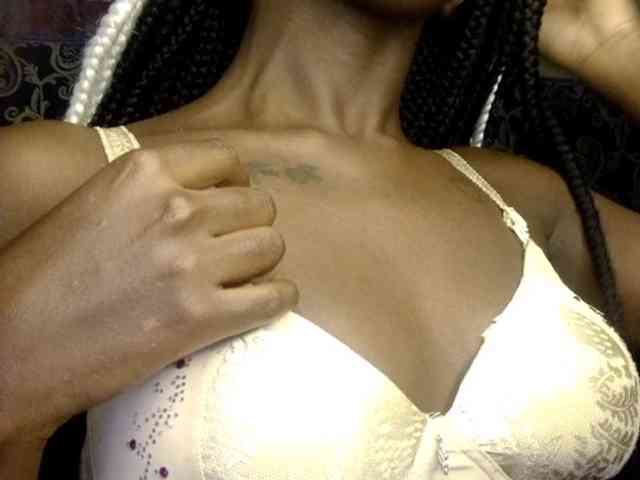 TipQueen webcam