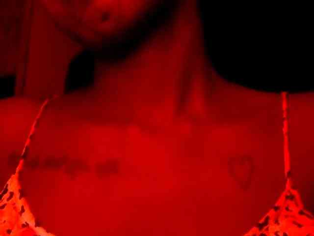 Ebonymuse webcam
