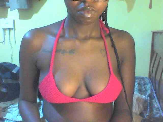 TipQueen webcam