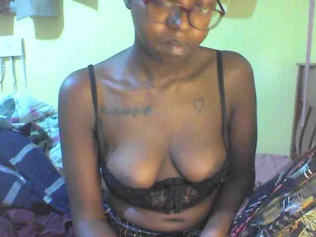 TipQueen webcam