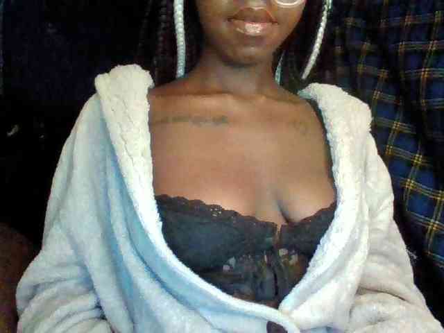 TipQueen webcam