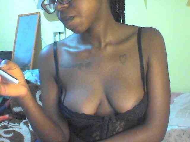 TipQueen webcam