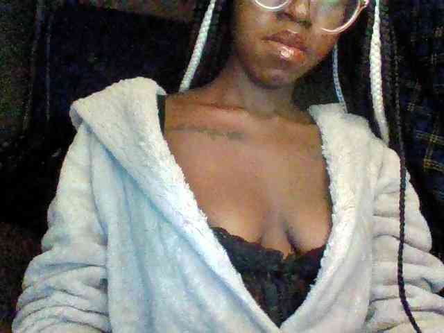 TipQueen webcam