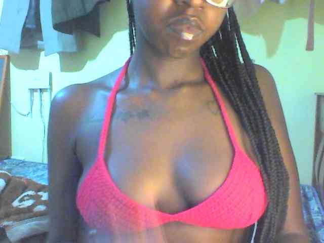 TipQueen webcam