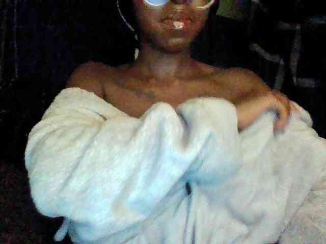 TipQueen webcam