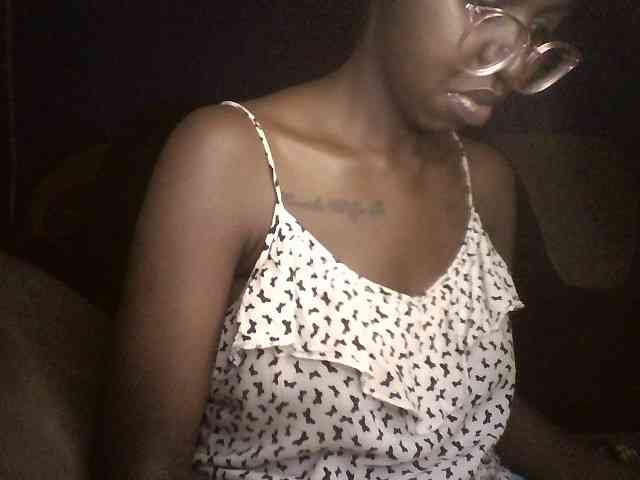 Ebonymuse webcam