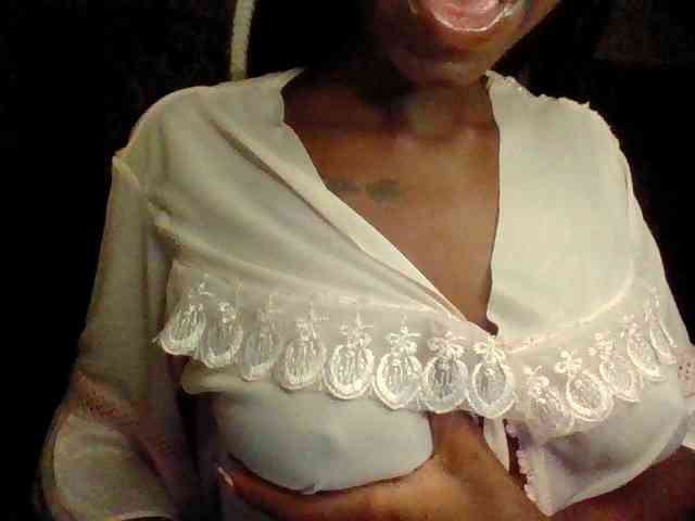TipQueen webcam