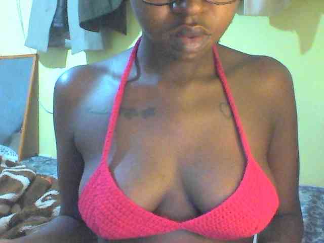 TipQueen webcam