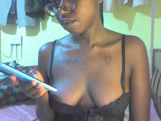 TipQueen webcam