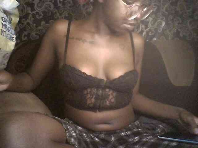 Ebonymuse webcam