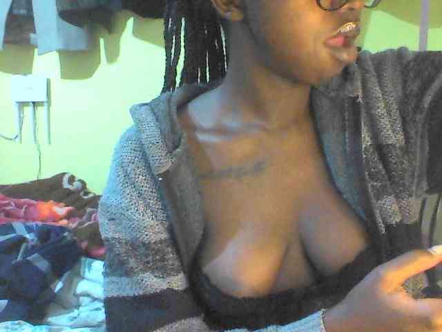TipQueen webcam