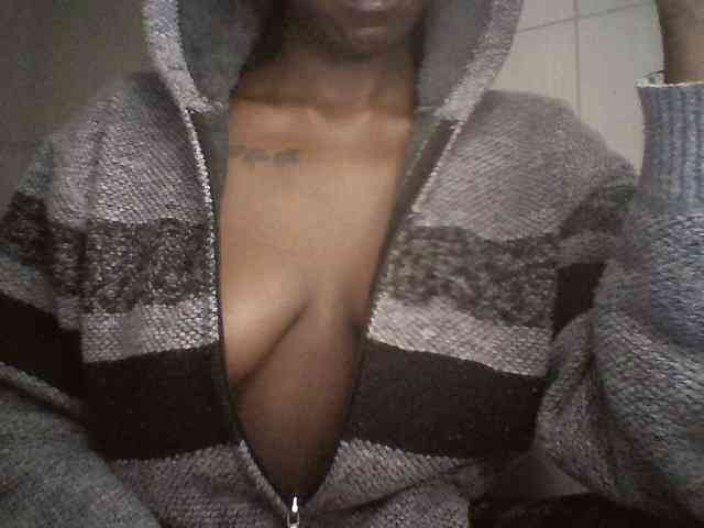 Ebonymuse webcam