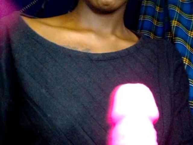 TipQueen webcam