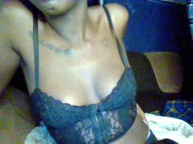 TipQueen webcam