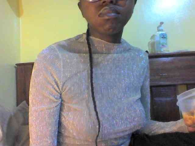 TipQueen webcam