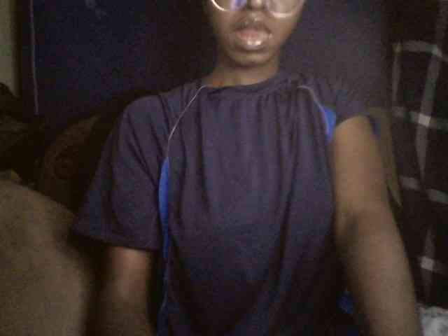 TipQueen webcam