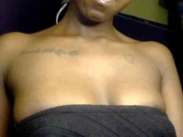 TipQueen webcam