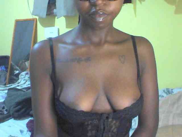 TipQueen webcam