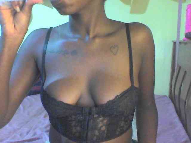 TipQueen webcam