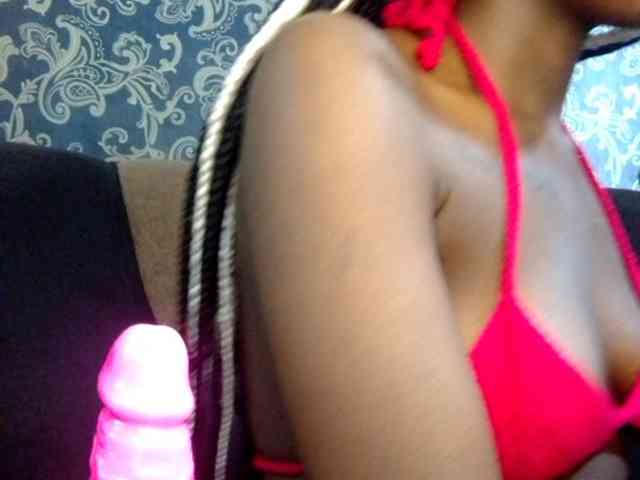 TipQueen webcam
