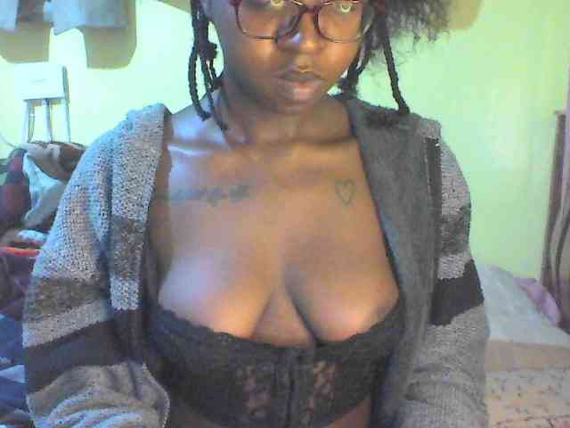 TipQueen webcam