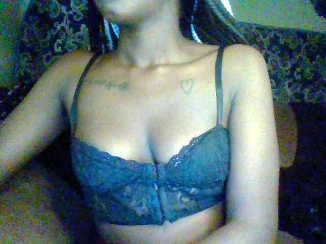 TipQueen webcam