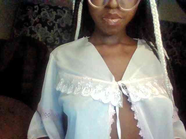 TipQueen webcam