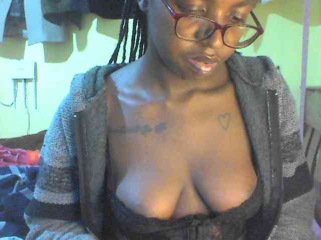 TipQueen webcam