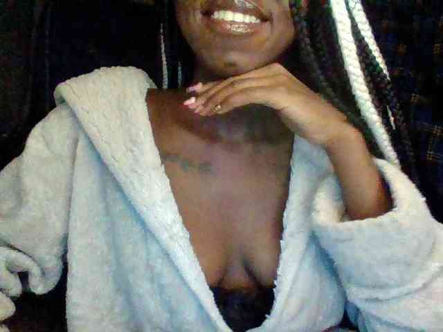 TipQueen webcam