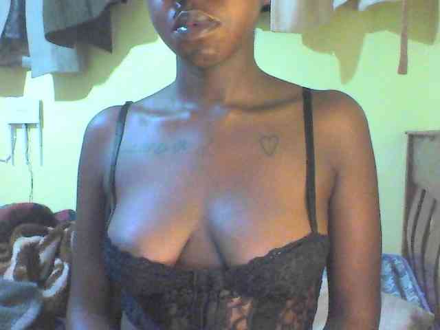 TipQueen webcam