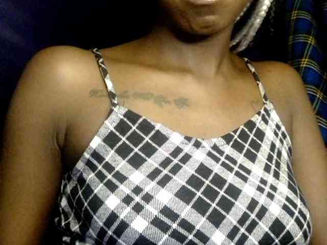 TipQueen webcam