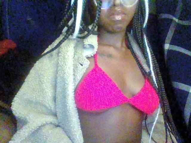 TipQueen webcam