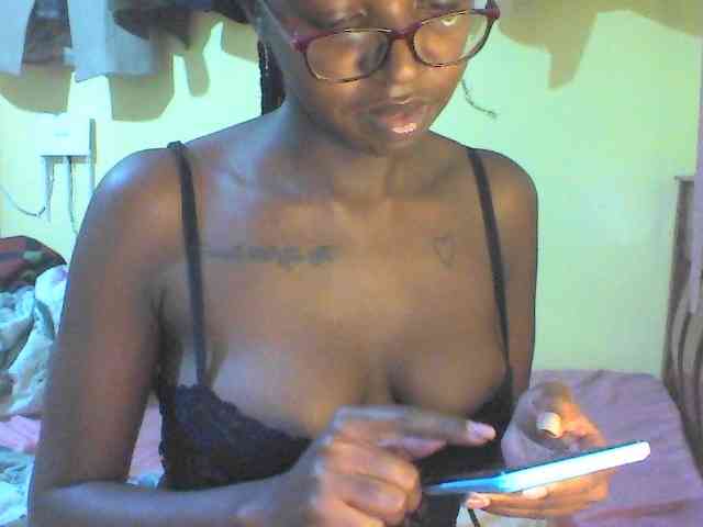 TipQueen webcam